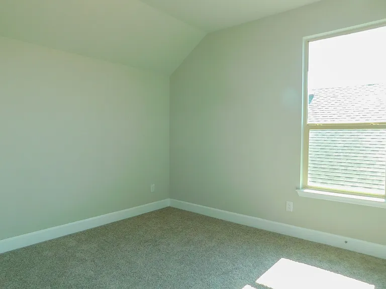 1021 Pitch Pine St — Photo 24