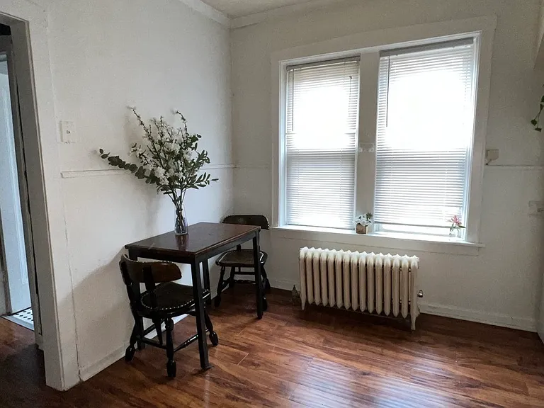 3402-08 W Berteau/4202-06 N Kimball — Photo 17