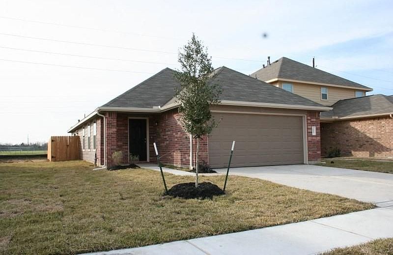 1st image of 5527 Long Arbor Ln