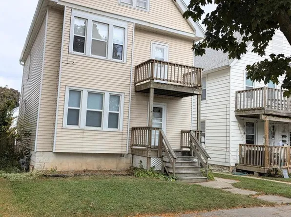 3758 East Edgerton AVENUE, Cudahy, WI 53110