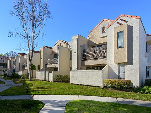 3rd image of 10805 Camino Ruiz Unit 41