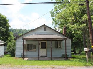 563 Oneida Valley Rd, Butler, PA 16001
