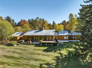 400 Stowe Hill Rd, Wilmington, VT 05363