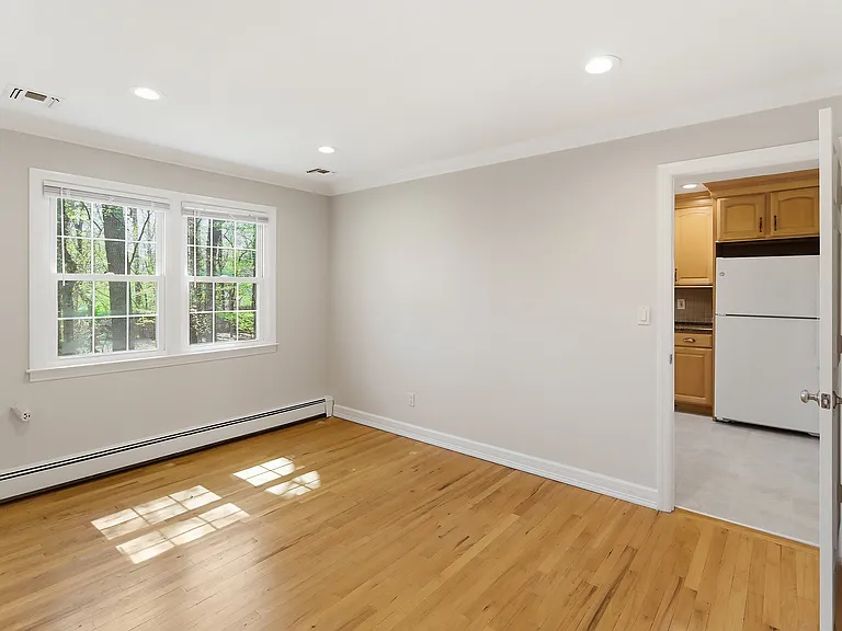 72 Prospect St #2 — Photo 15