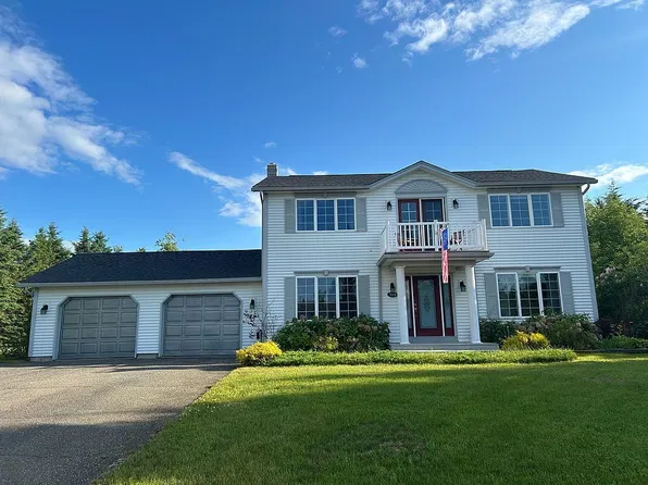109 Dionne St, Madawaska, ME 04756