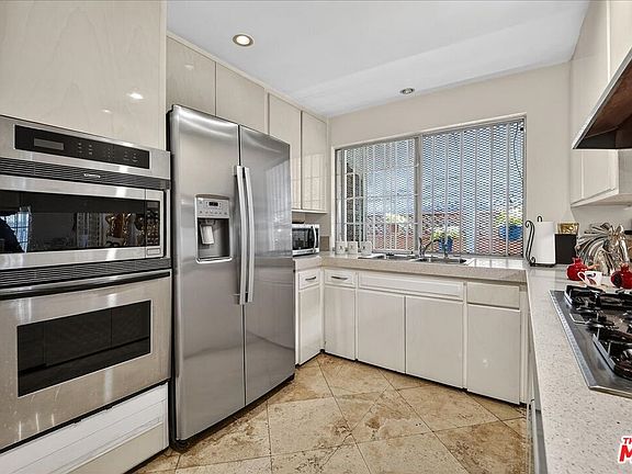 2nd image of 3430 McLaughlin Ave
