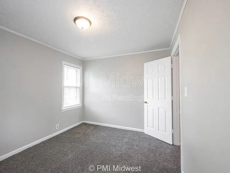 270 S Lasalle St — Photo 18