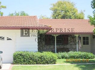 2585 N Cottonwood St, Orange, CA 92865