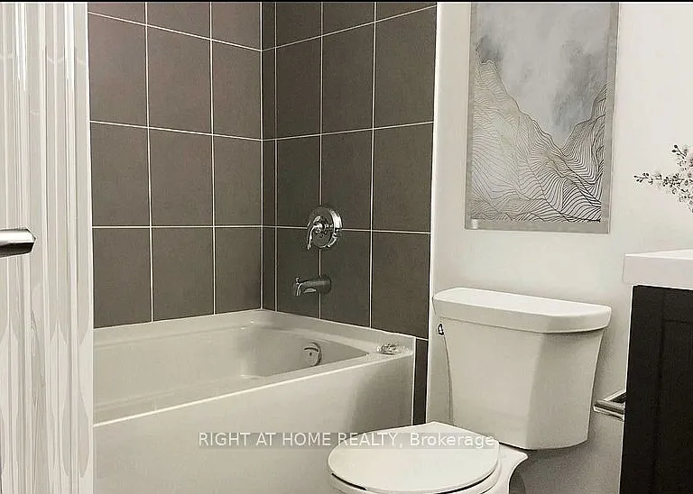 830 Lawrence Ave W #306 — Photo 6