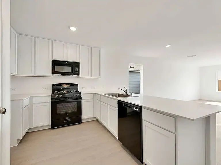 3710 Chambray Dr — Photo 7