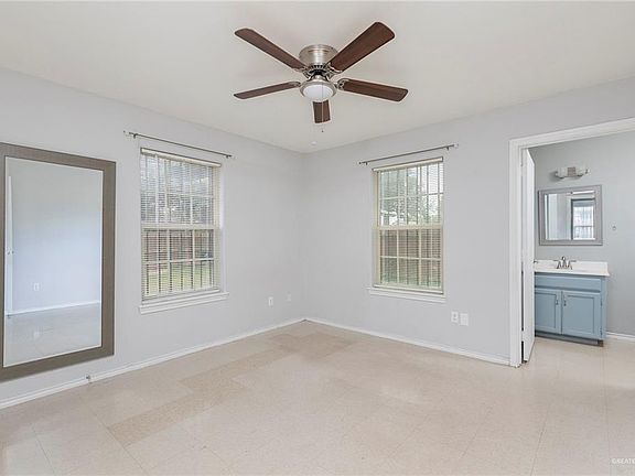 4th image of 4312 Friday St