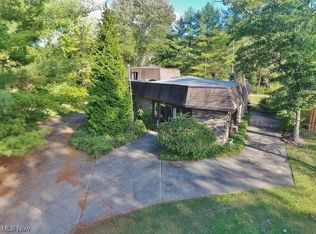 7146 Elgin Dr SW, Sherrodsville, OH