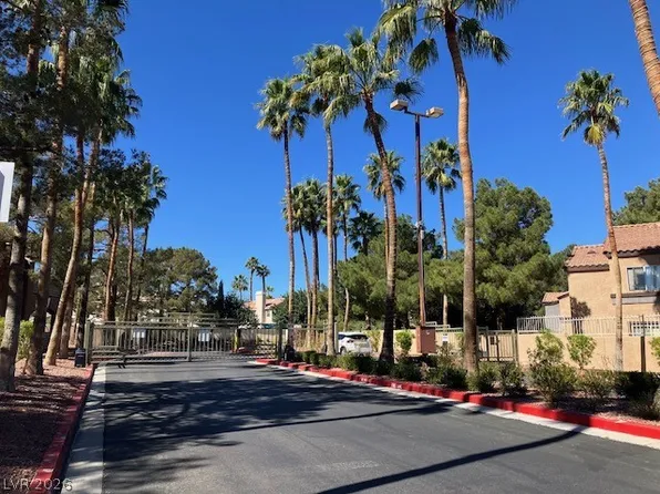 2121 Blue Breeze Dr Unit 107, Las Vegas, NV 89128