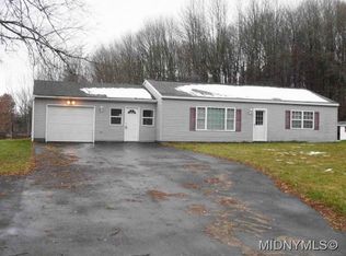 8563 Thomas Rd, Rome, NY 13440