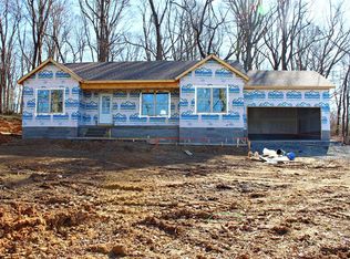 4606 Cemetary Rd, Scottsville, KY 42164