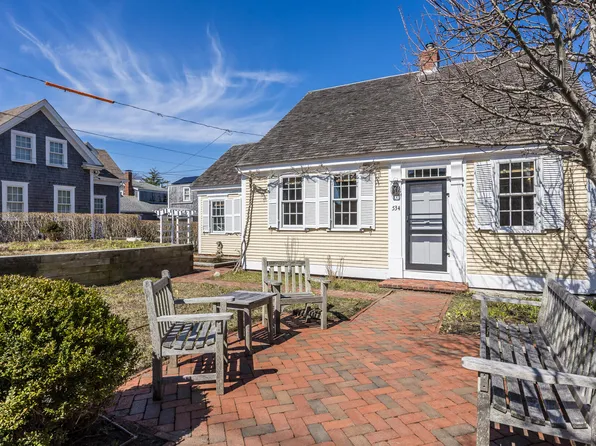 534 Commercial Street, Provincetown, MA 02657