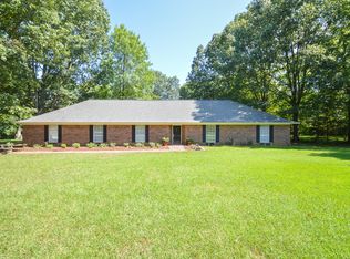 100 Countryside Rd, Starkville, MS 39759