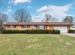 8318 Hendrickson Rd, Middletown, OH 45044