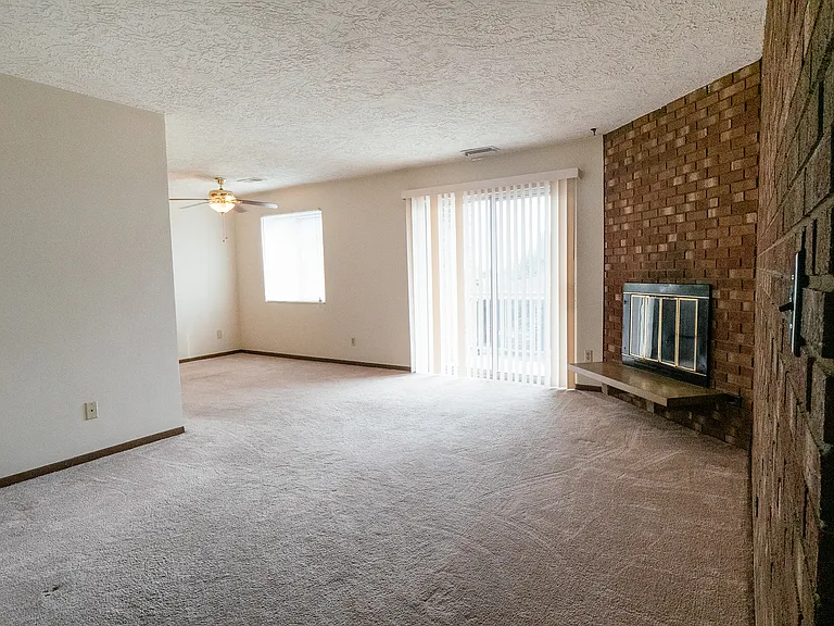 5600 Cheviot Rd #10 — Photo 9