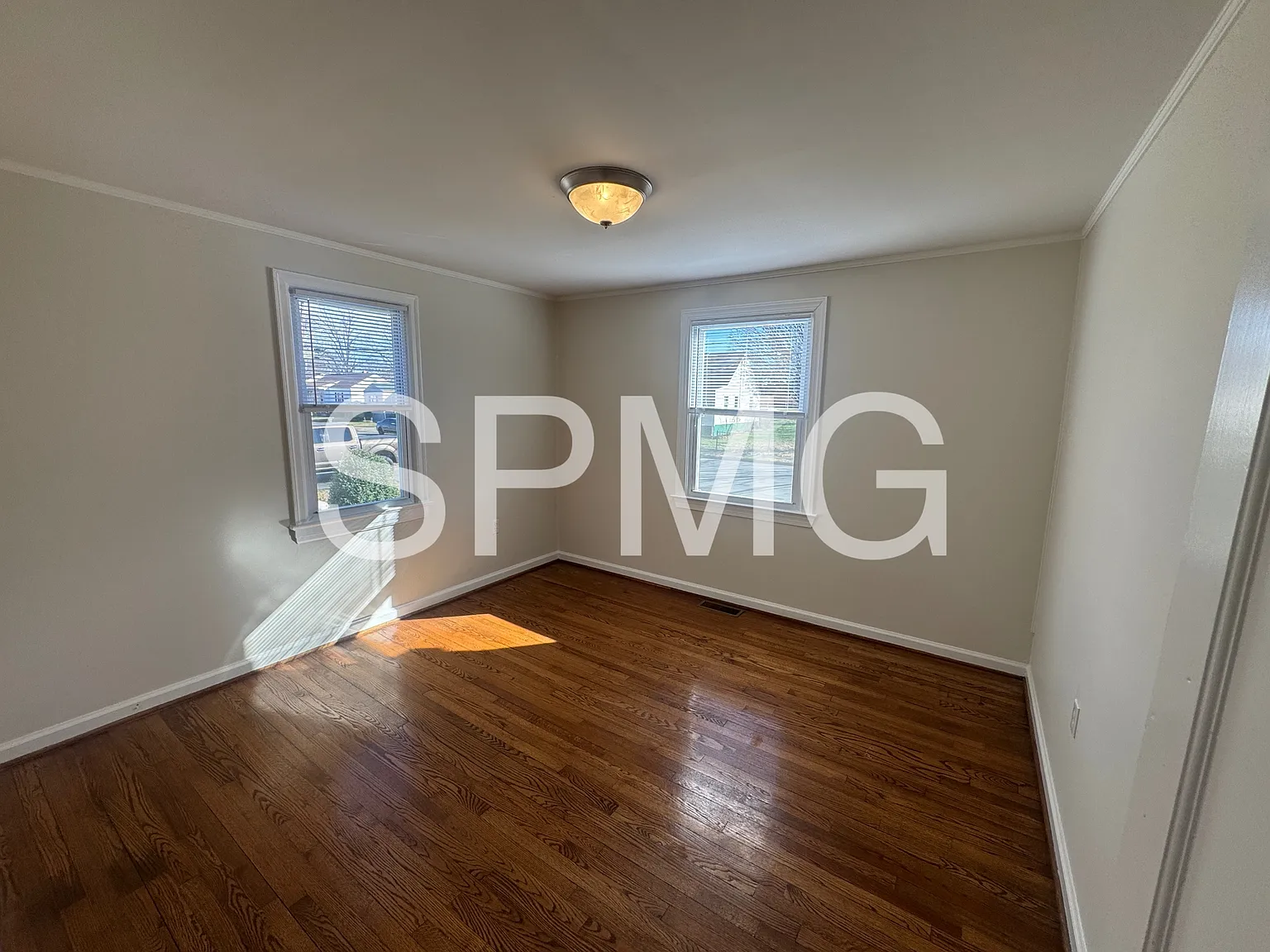3126 Yardley Drive - 1 — Photo 3