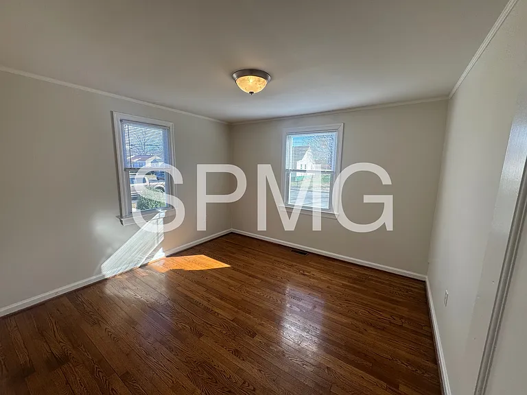 3126 Yardley Dr NW — Photo 7
