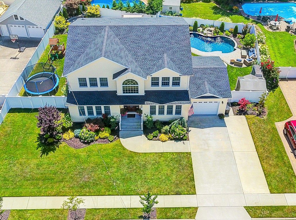 2812 Wilson Ave, Bellmore, NY 11710 Zillow