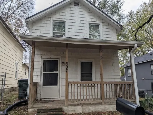 307 Pottawatomie St, Leavenworth, KS 66048