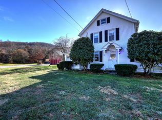 194 Beacon Valley Rd, Beacon Falls, CT 06403