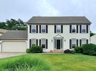 5593 Ann Peake Dr, Fairfax, VA 22032
