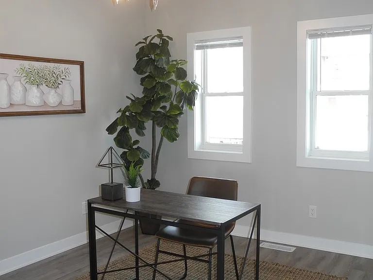 301 Cross Oak Dr #4 — Photo 11