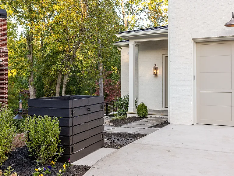 3290 Dunlop Ct NE — Photo 57