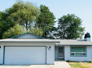 585 Dawn Ct, Kuna, ID 83634