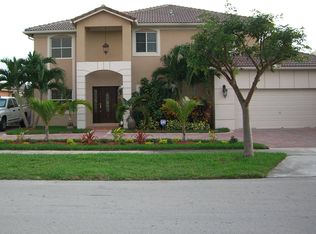 15236 SW 181st Ter, Miami, FL 33187