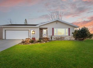 225 Center St, Fond Du Lac, WI 54937