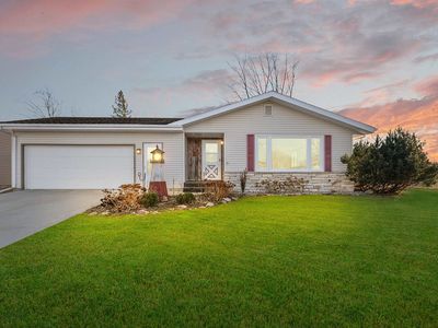 225 Center St, Fond Du Lac, WI, 54937