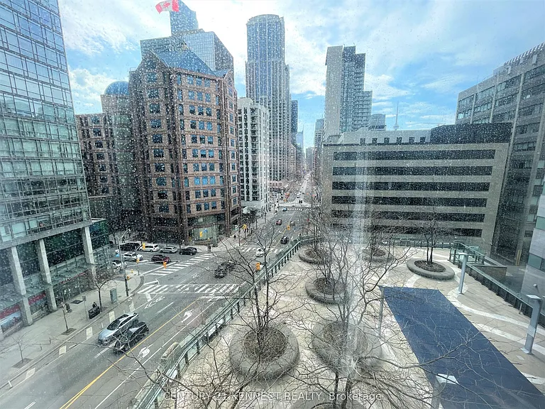832 Bay St #608 — Photo 10