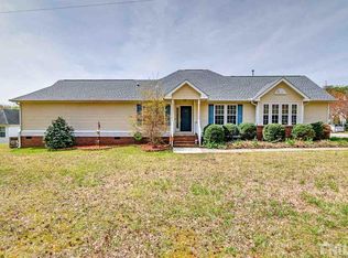 101 Waterpoint Rd, Holly Springs, NC 27540