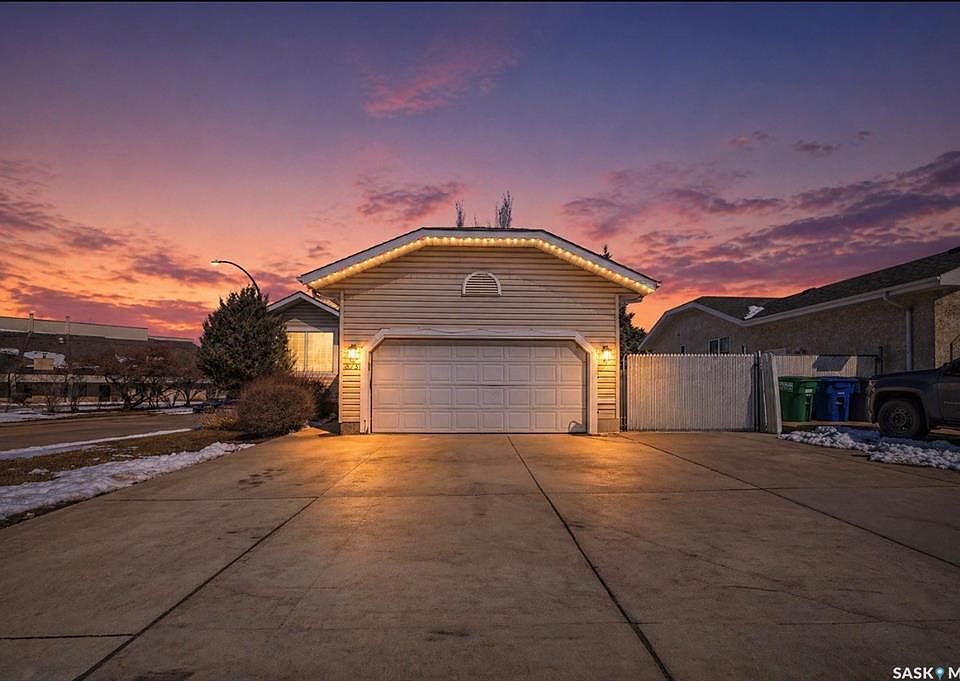 1st image of 203 Konihowski ROAD