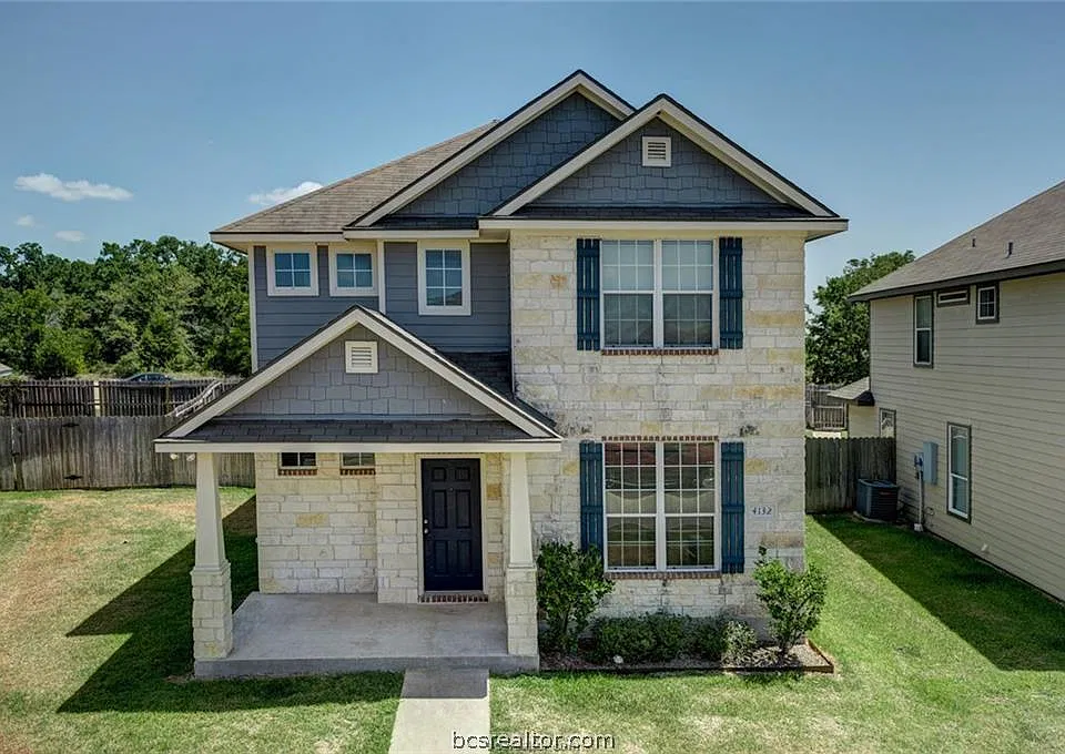 4132 McFarland Dr