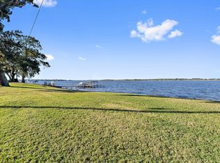 937 Bay Shore Dr, Biloxi, MS 39530