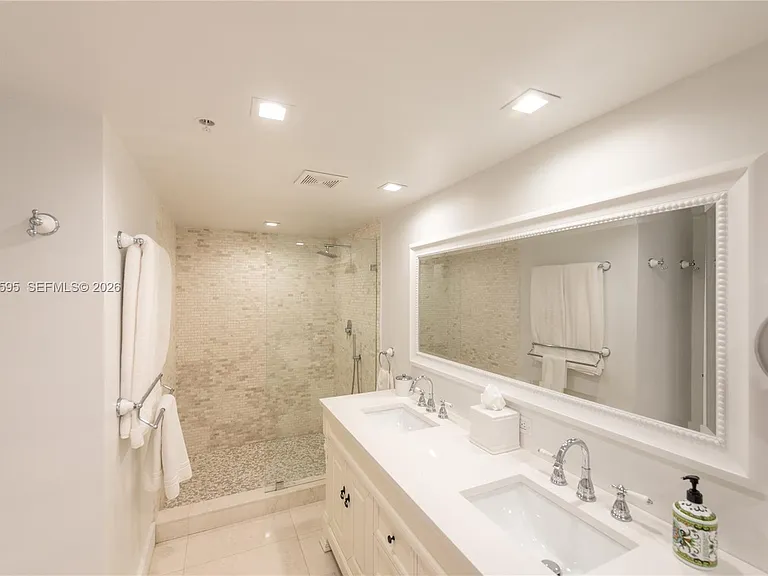 201 Crandon Blvd #138 — Photo 15