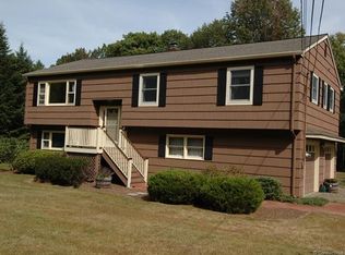 576 Benson Rd, Middlebury, CT 06762