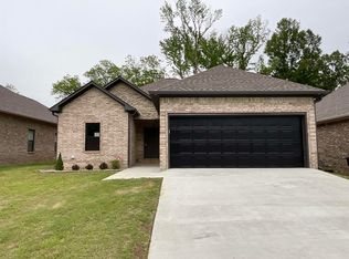 1005 N Jeff Davis Ave, Jacksonville, AR 72076