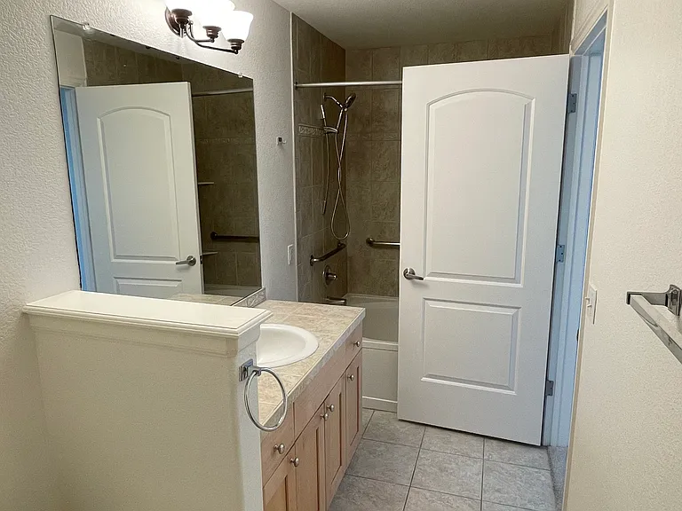 Primary bedroom full bath with large soaking tub