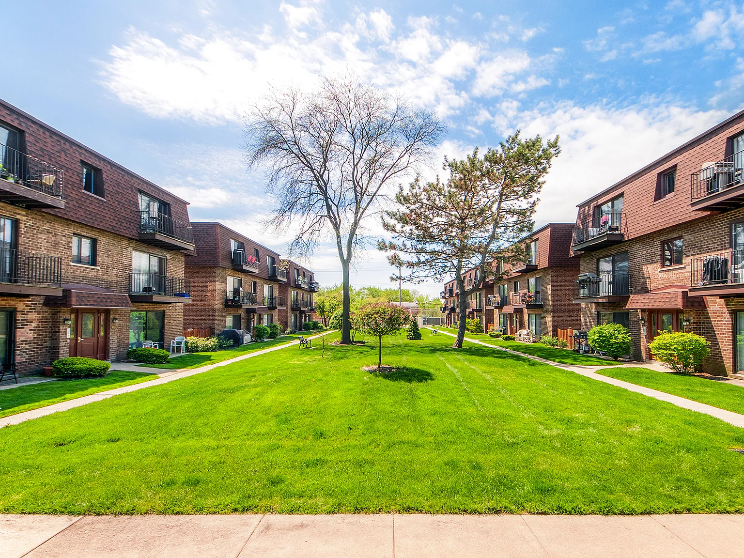 1 bed, 650 sqft, $1,600 — Photo 2