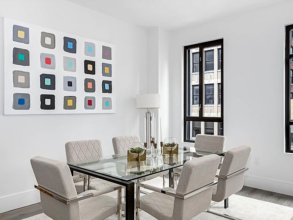 4th image of 231 W 26th St
