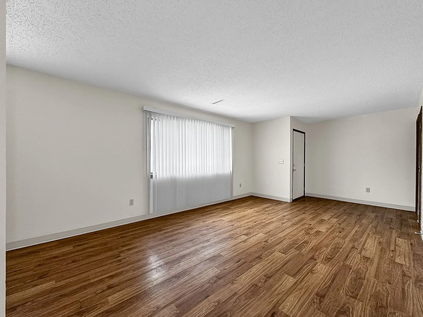 2644 Hunt Street — Photo 3