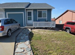 5267 Solar Ridge Dr, Colorado Springs, CO 80917