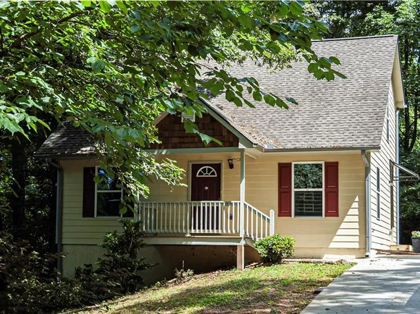 8454 Hightower Trl, Snellville, GA 30039