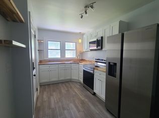 1001 N Main St #1001, Burlington, NC 27217